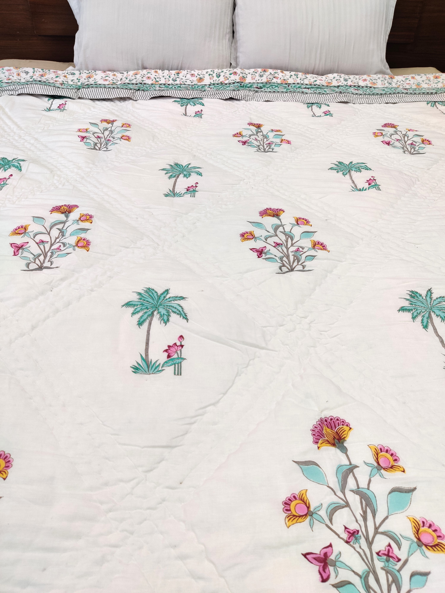 Hand Block Print Mulmul Quilt - Malabar Bloomer Soft Jaipuri Razai Double