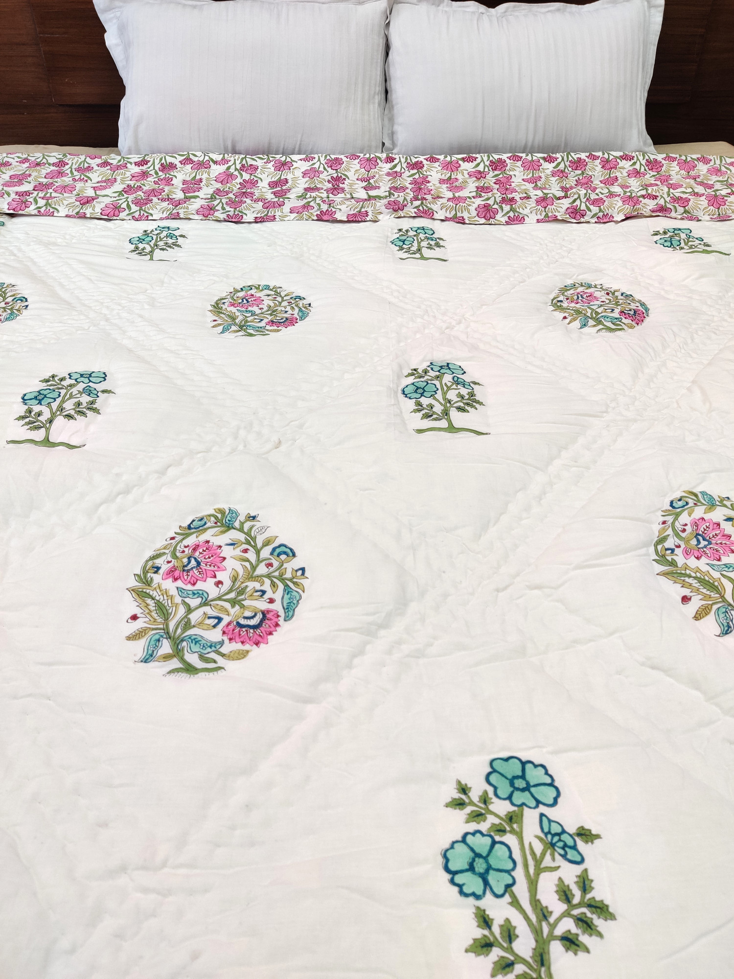 Hand Block Print Mulmul Quilt - Double Border Soft Jaipuri Razai Double