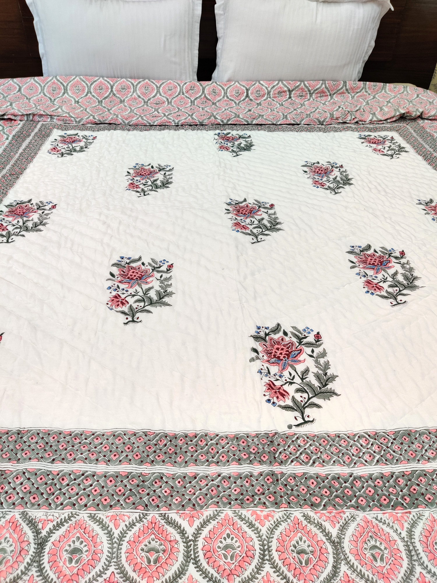 Hand Block Print Mulmul Quilt - Peach Boota Soft Jaipuri Razai Double
