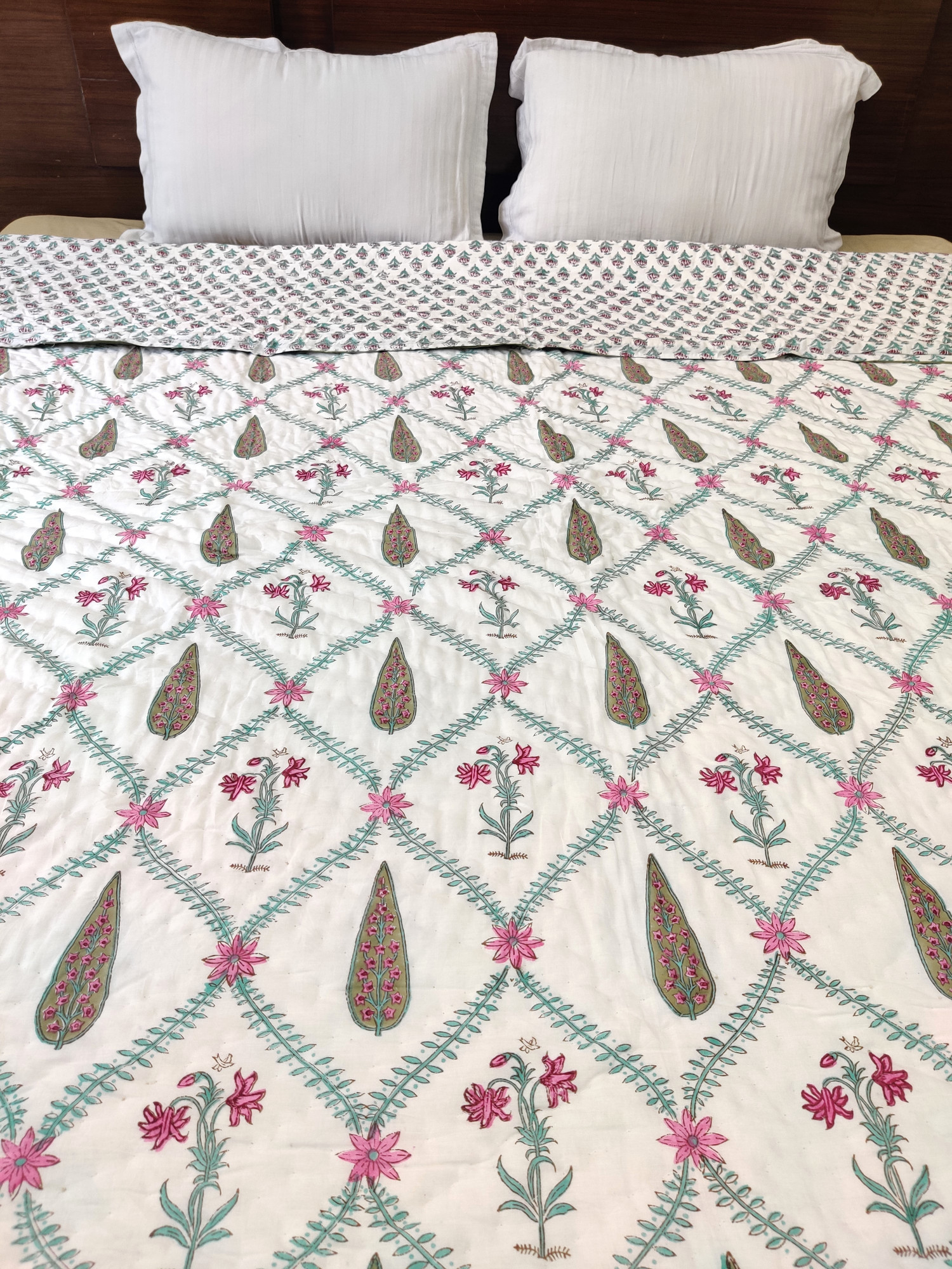 Hand Block Print Mulmul Quilt - Multicolored Jaal Soft Jaipuri Razai Double