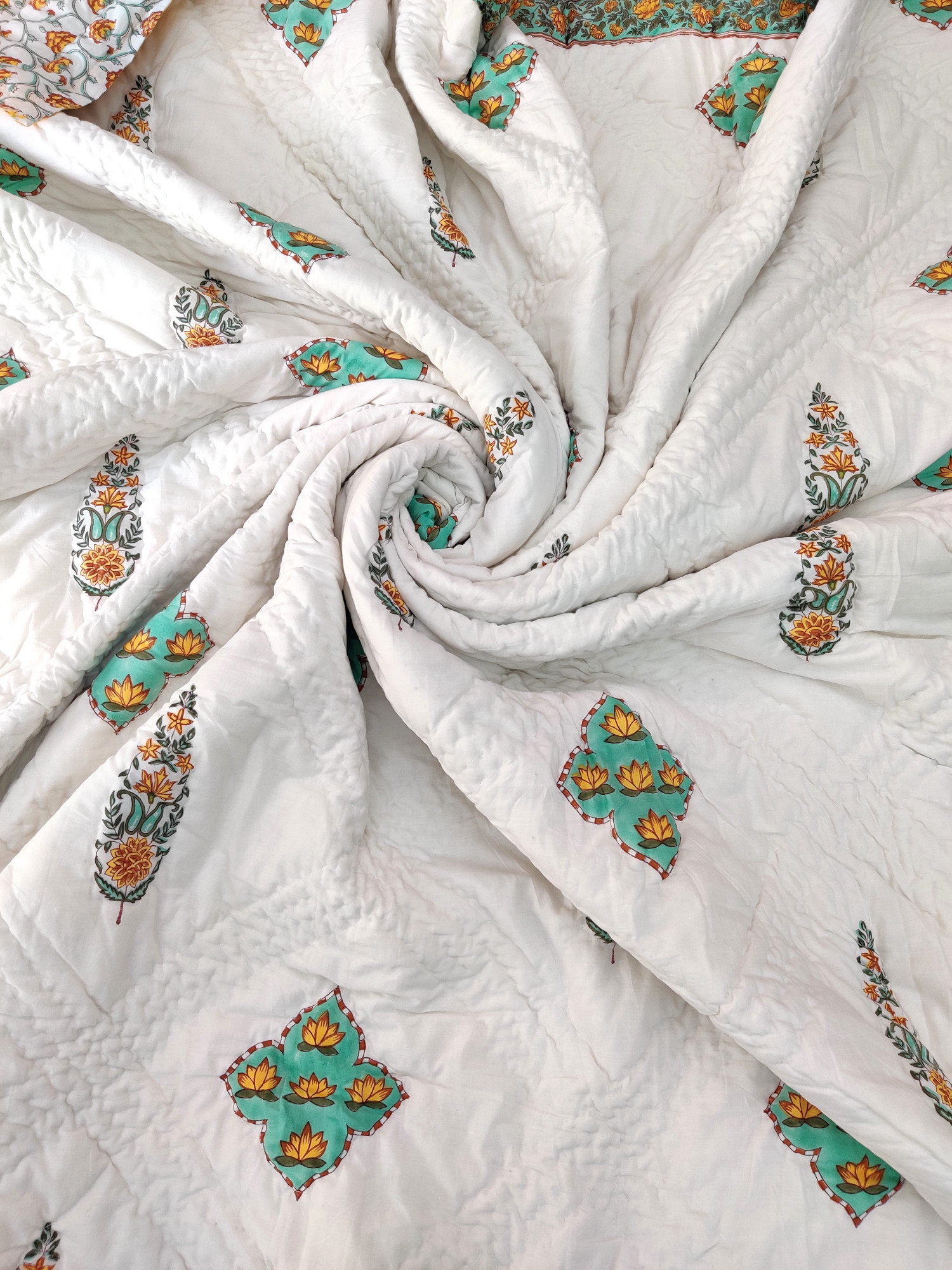 Hand Block Print Mulmul Quilt - Sunkissed Soft Jaipuri Razai Double
