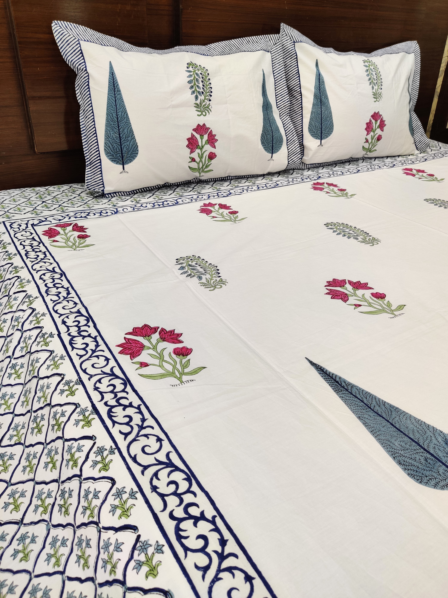 Jaipuri Block Print Bedsheet - Multi Boota Hand Block Print Cotton Double