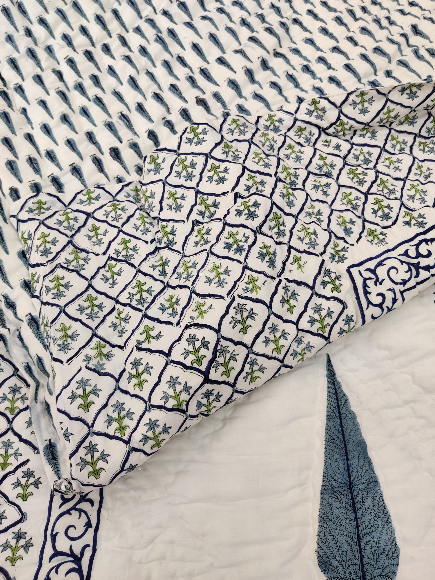 Hand Block Print Mulmul Quilt - Multi Boota Soft Jaipuri Razai Double