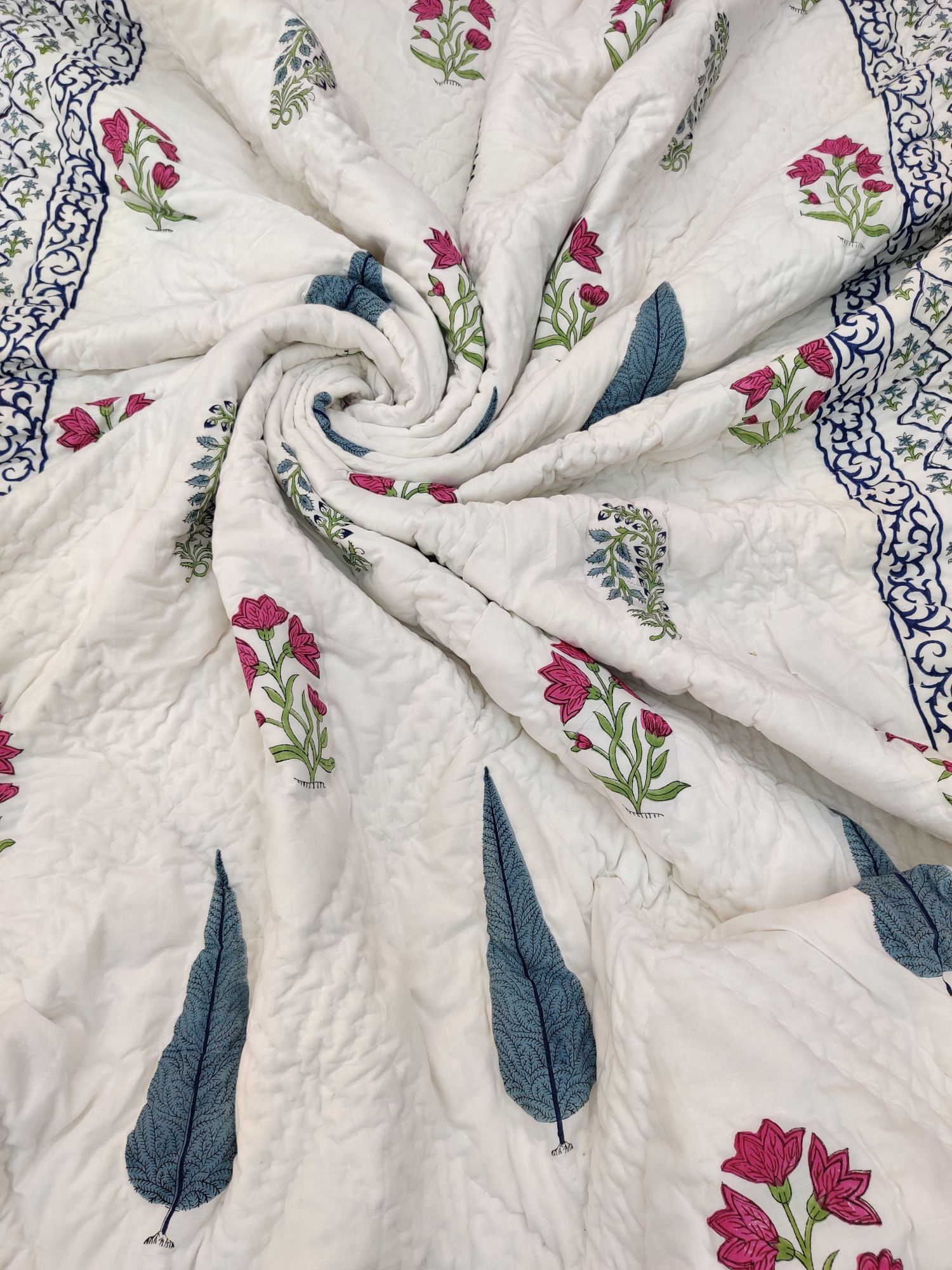 Hand Block Print Mulmul Quilt - Multi Boota Soft Jaipuri Razai Double
