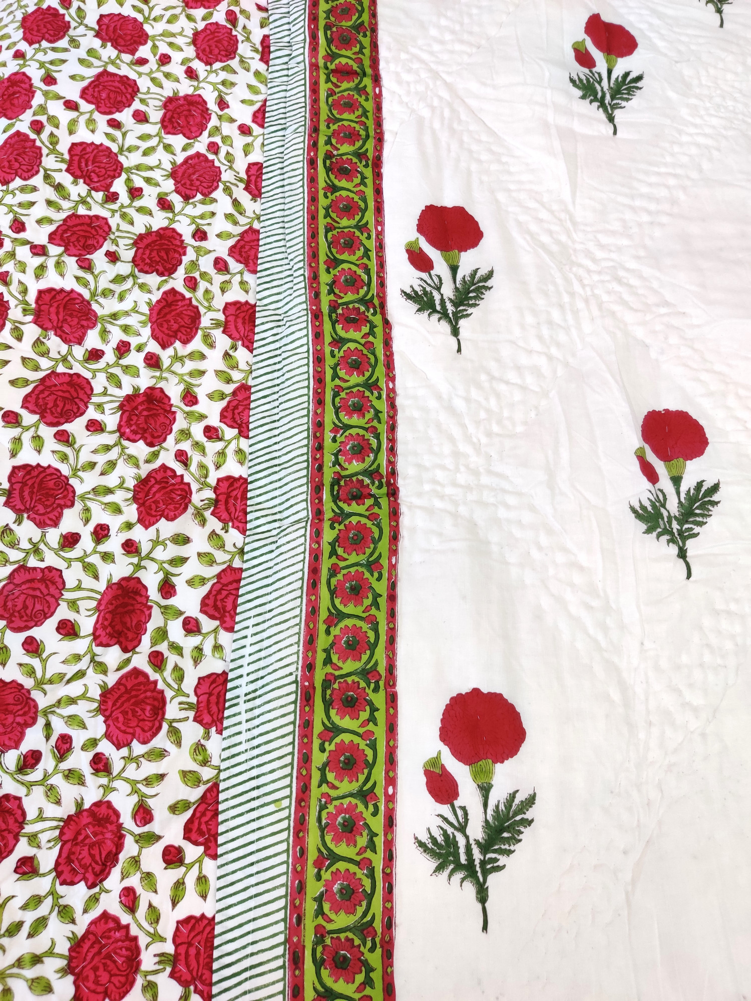 Hand Block Print Mulmul Quilt - Red Daisy Soft Jaipuri Razai Double