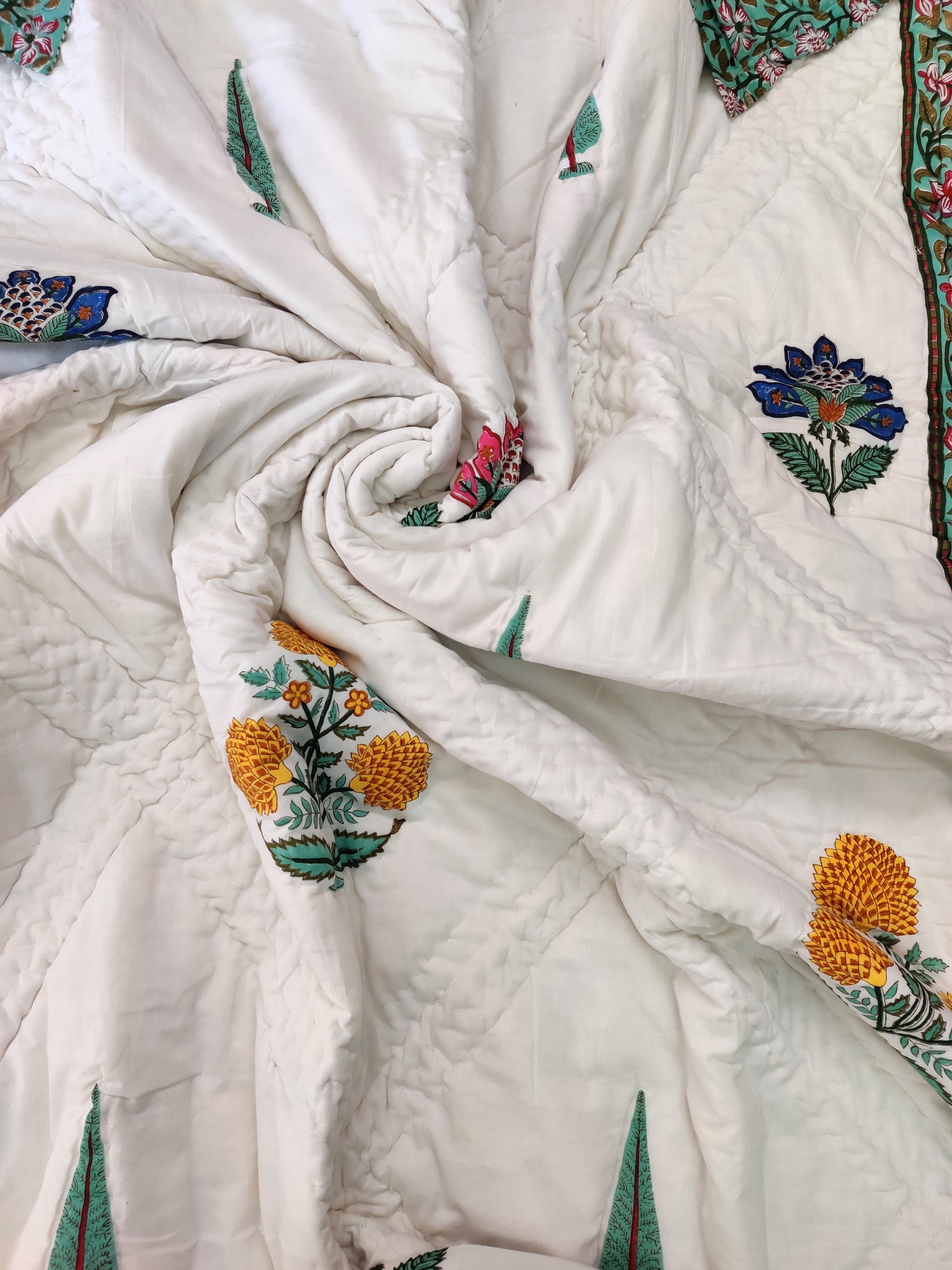 Hand Block Print Mulmul Quilt - Char Boota Soft Jaipuri Razai Double