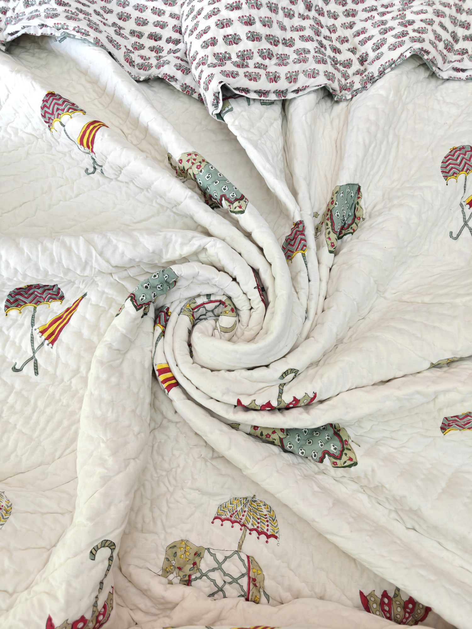 Hand Block Print Mulmul Quilt - Double Multi Haathi Soft Jaipuri Razai Double