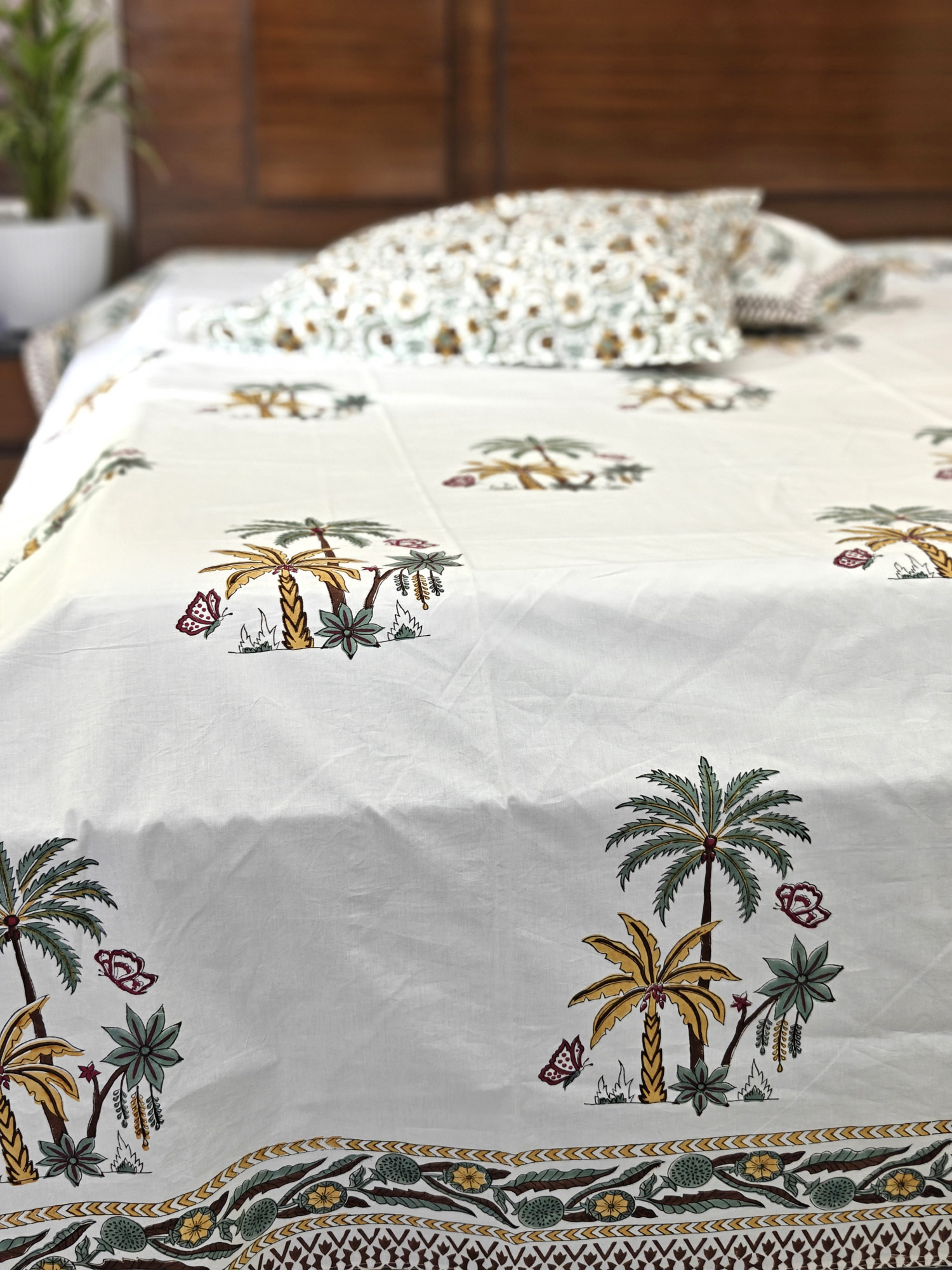 Jaipuri Block Print Bedsheet - Twin Trunks Tale Hand Block Print Cotton King Size