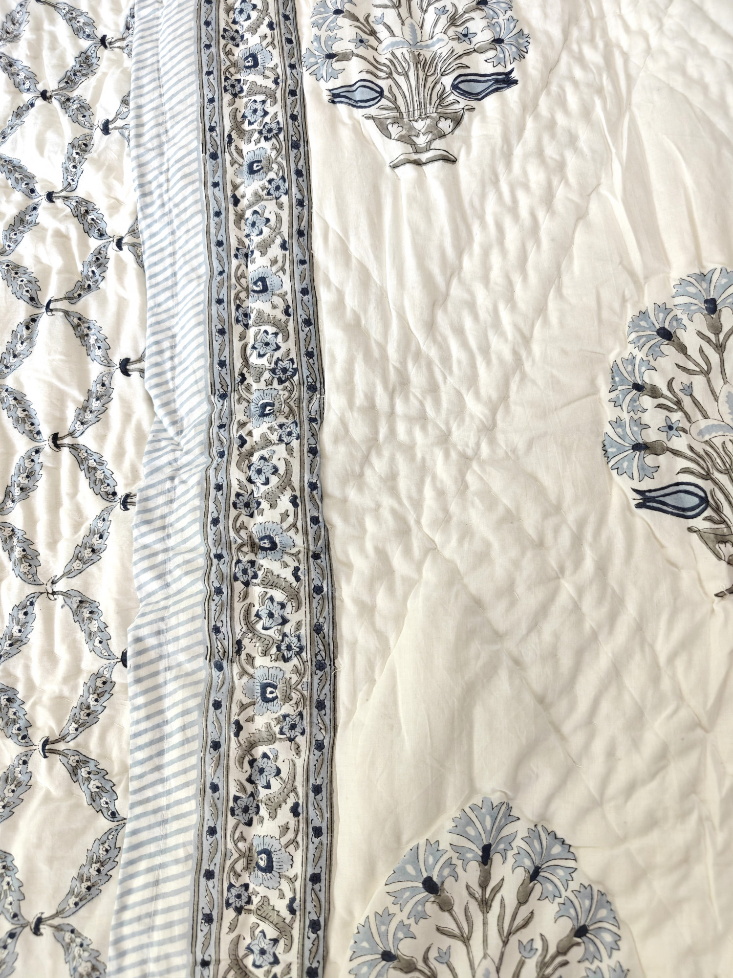 Hand Block Print Mulmul Quilt - Earthen Grace Soft Jaipuri Razai Double