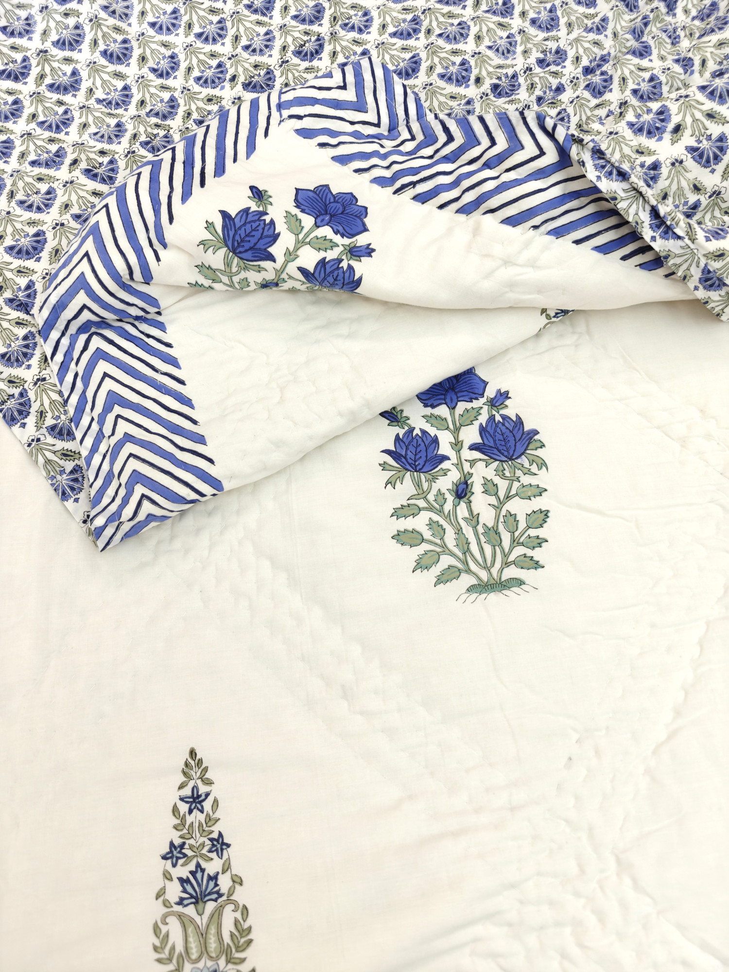 Hand Block Print Mulmul Quilt - Blue Double Motif Soft Jaipuri Razai Double