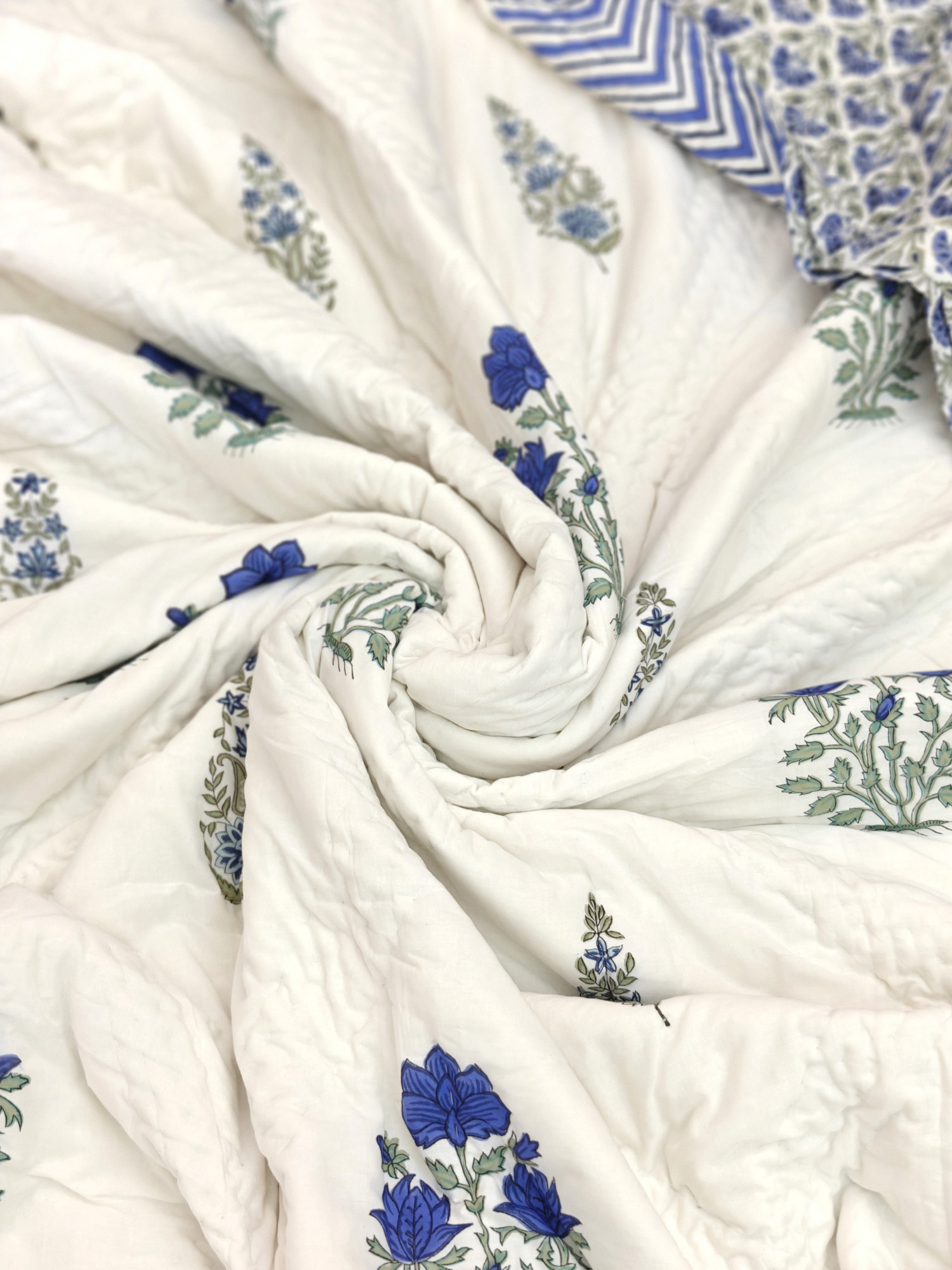 Hand Block Print Mulmul Quilt - Blue Double Motif Soft Jaipuri Razai Double