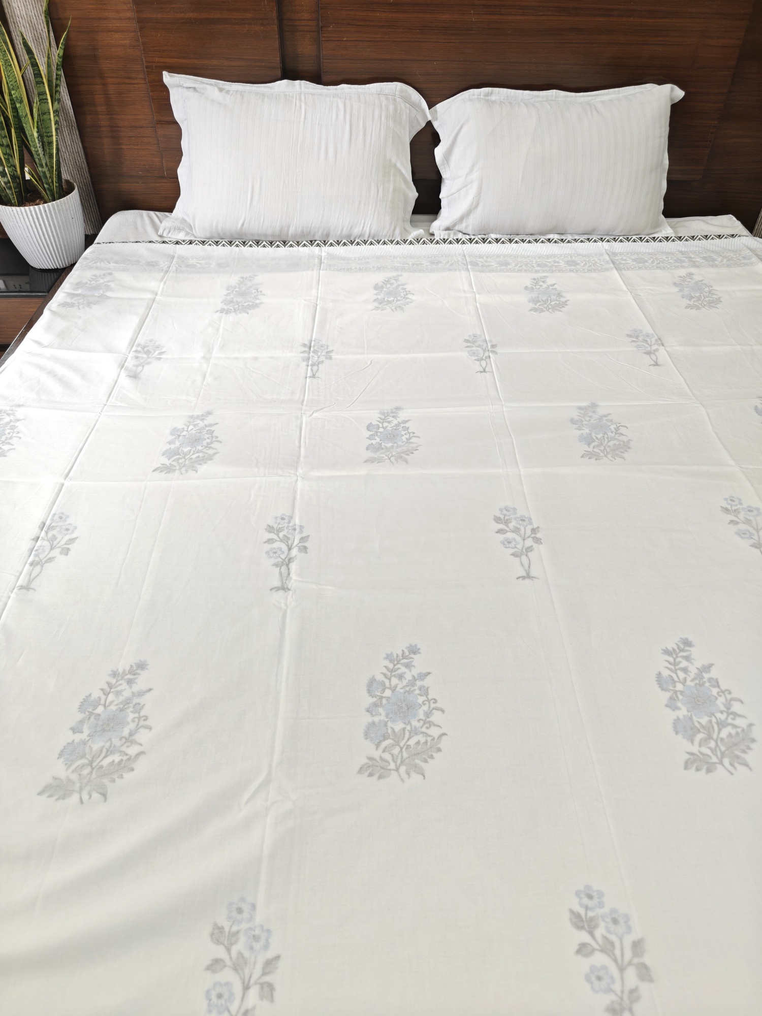 Handblock Mulmul Jaipuri Dohar | Blue Floral 3D Dohar