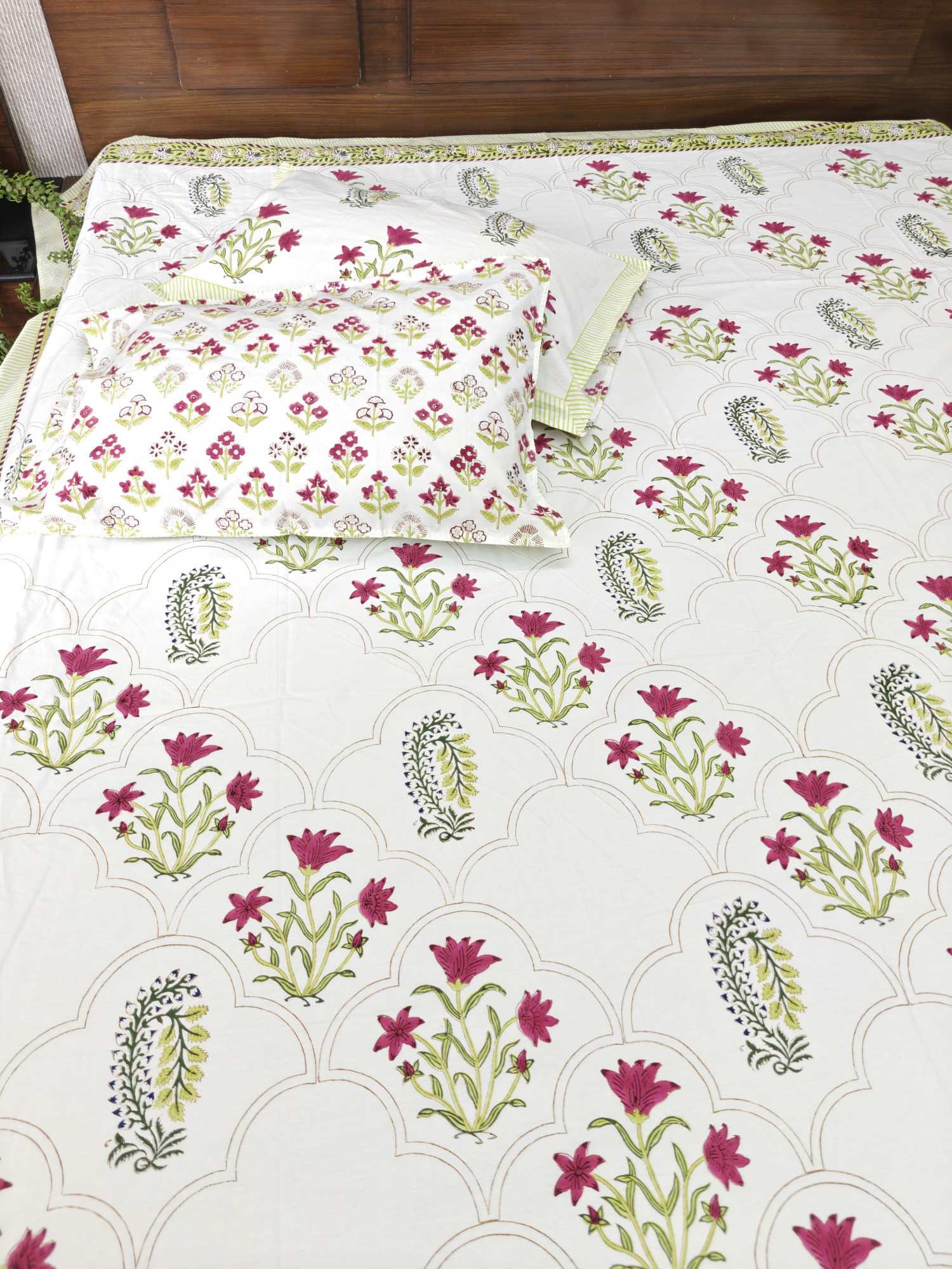 Handblock King Size Jaipuri Bedsheet | Cotton | Baag-e-Bahar Bedsheet