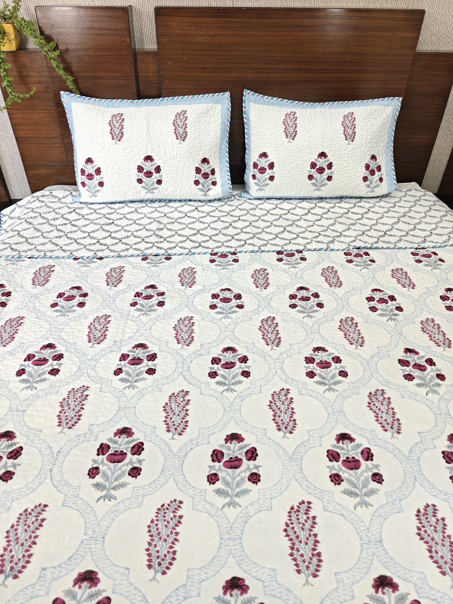 Handblock Reversible Cotton Bedspread | Jaipuri Print | Gulneela Bedcover
