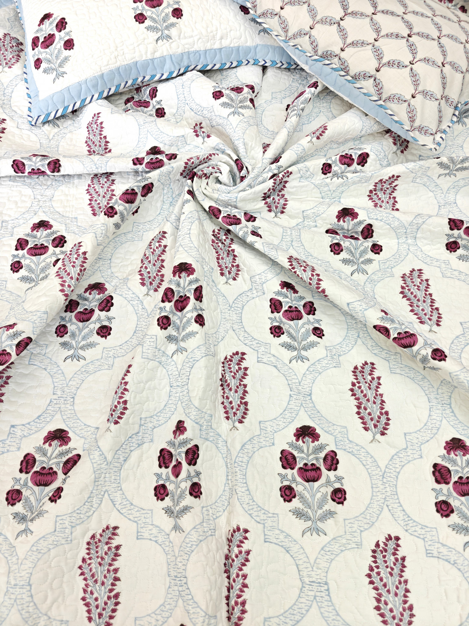 Handblock Reversible Cotton Bedspread | Jaipuri Print | Gulneela Bedcover