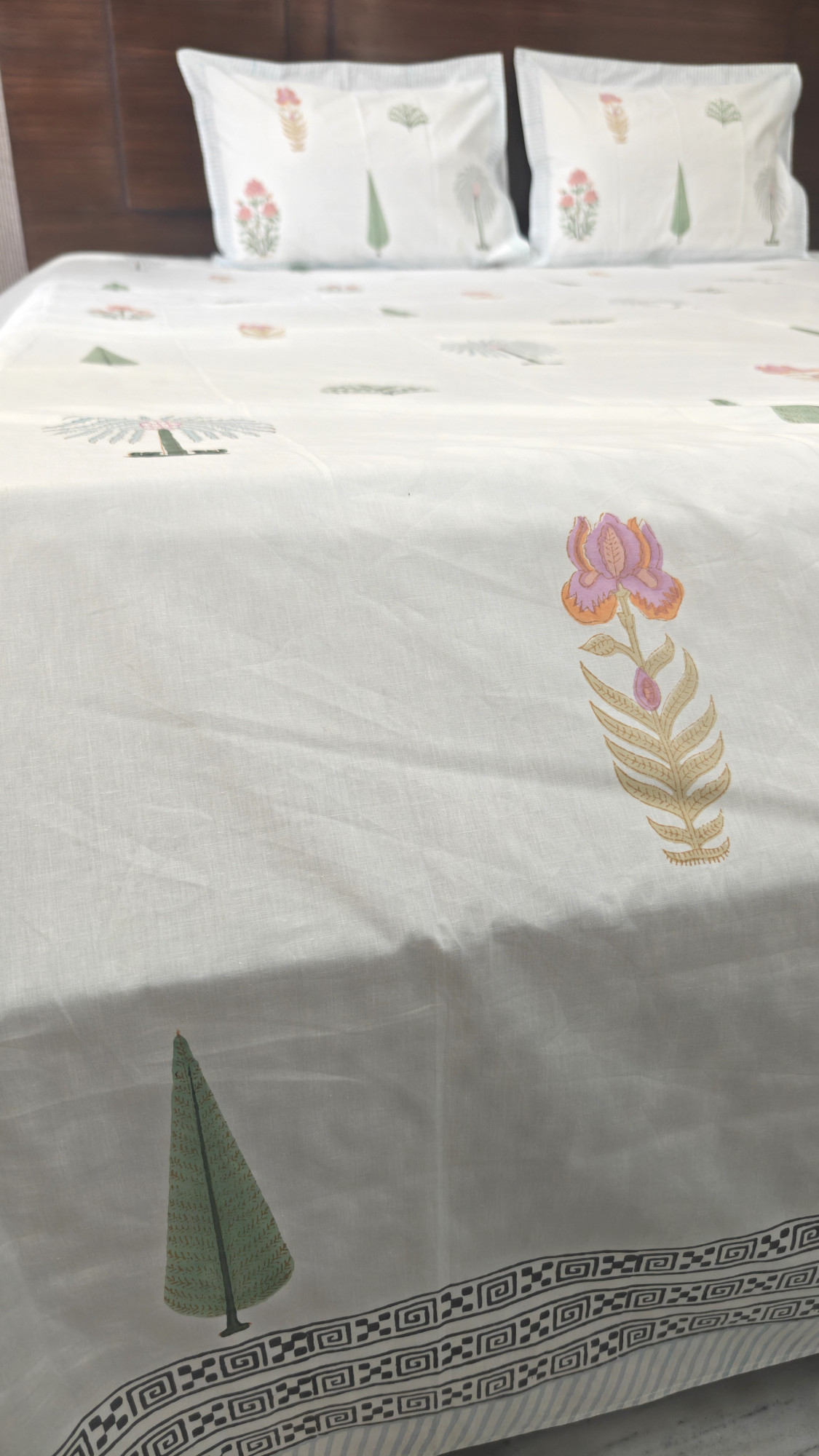 Handblock King Size Jaipuri Bedsheet | Cotton | Aangan Premium Bedsheet