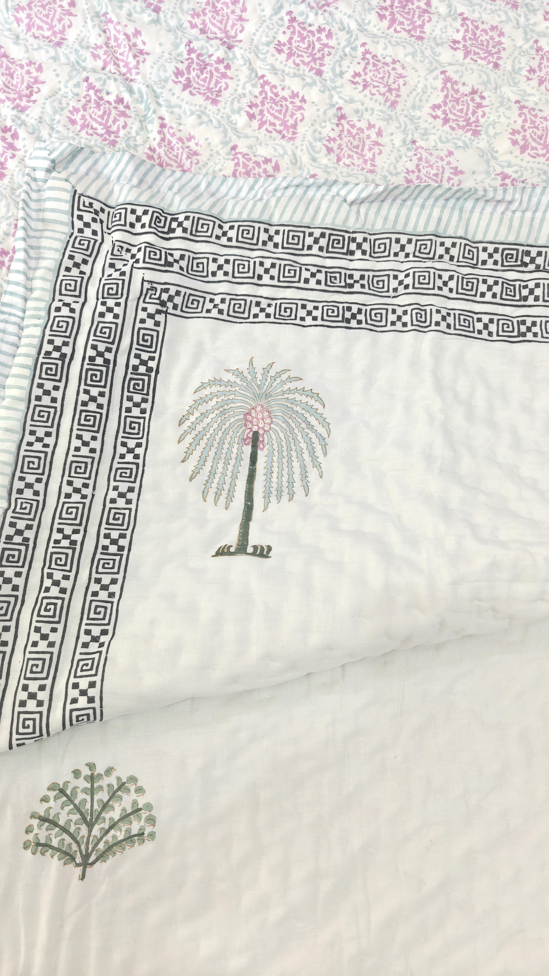 Hand Block Print Mulmul Quilt - Aangan Soft Jaipuri Razai Double