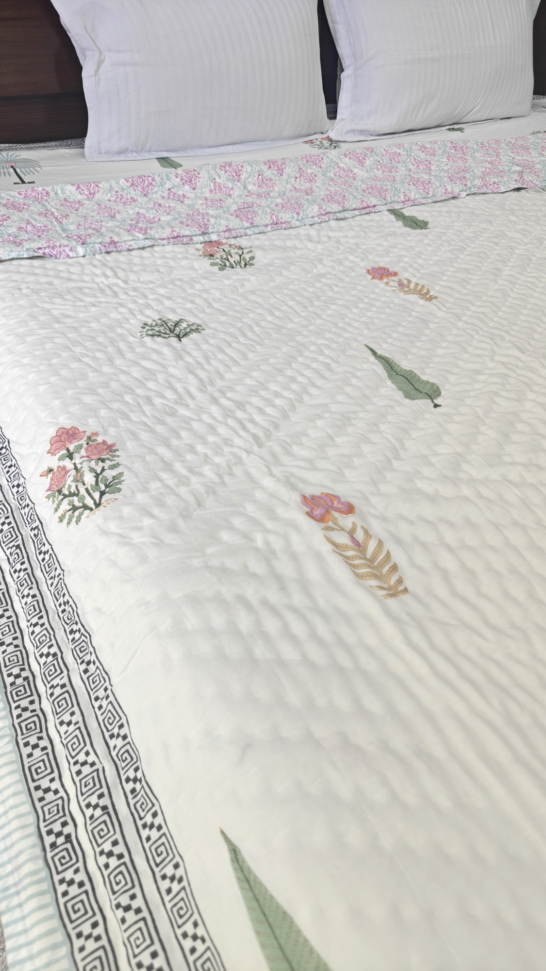 Hand Block Print Mulmul Quilt - Aangan Soft Jaipuri Razai Double