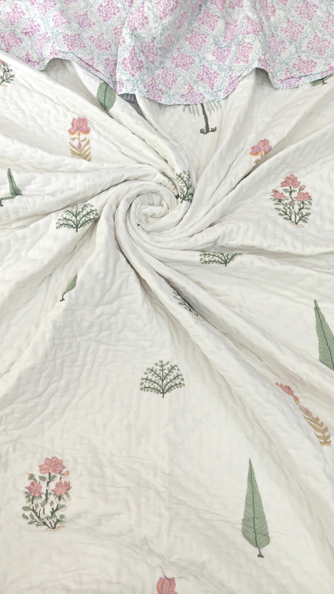 Hand Block Print Mulmul Quilt - Aangan Soft Jaipuri Razai Double
