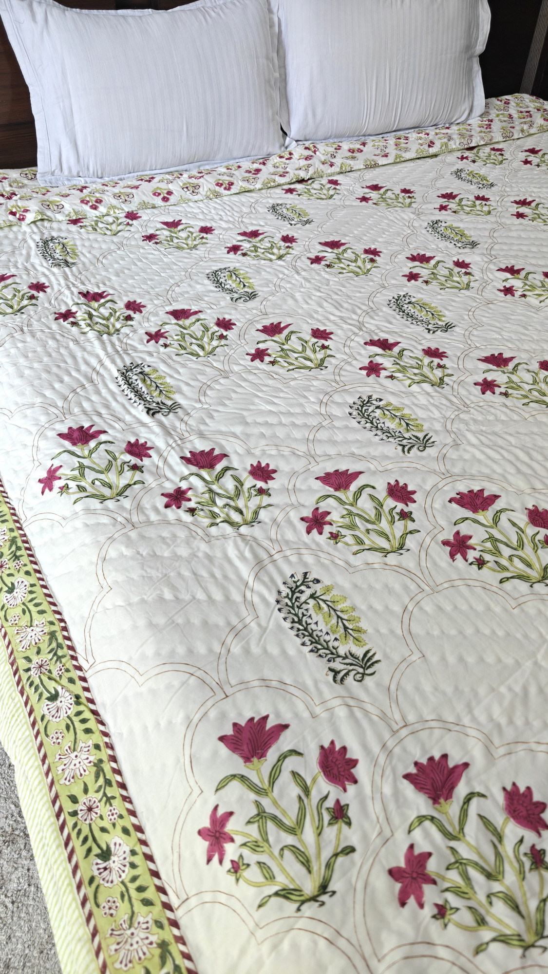 Hand Block Print Mulmul Quilt - Baag-e-Bahar Soft Jaipuri Razai Double
