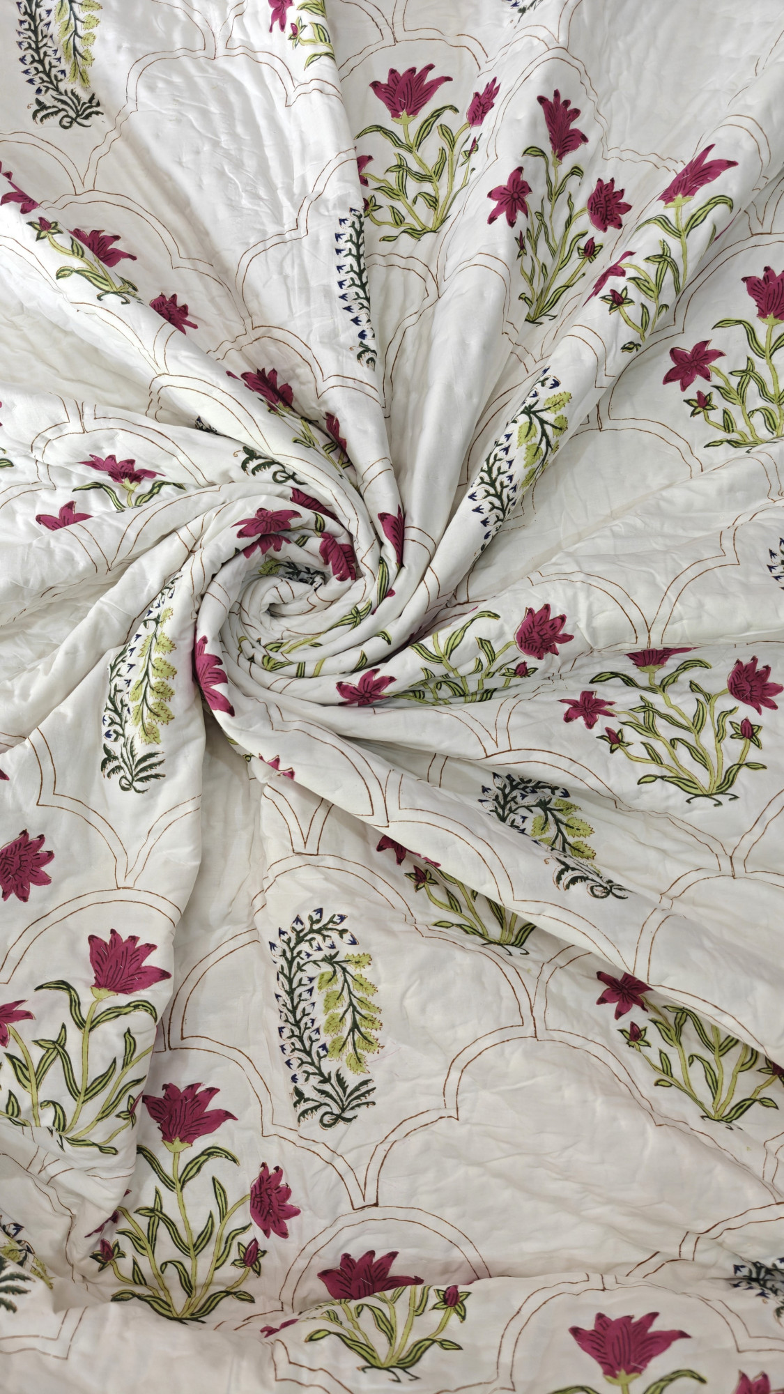 Hand Block Print Mulmul Quilt - Baag-e-Bahar Soft Jaipuri Razai Double