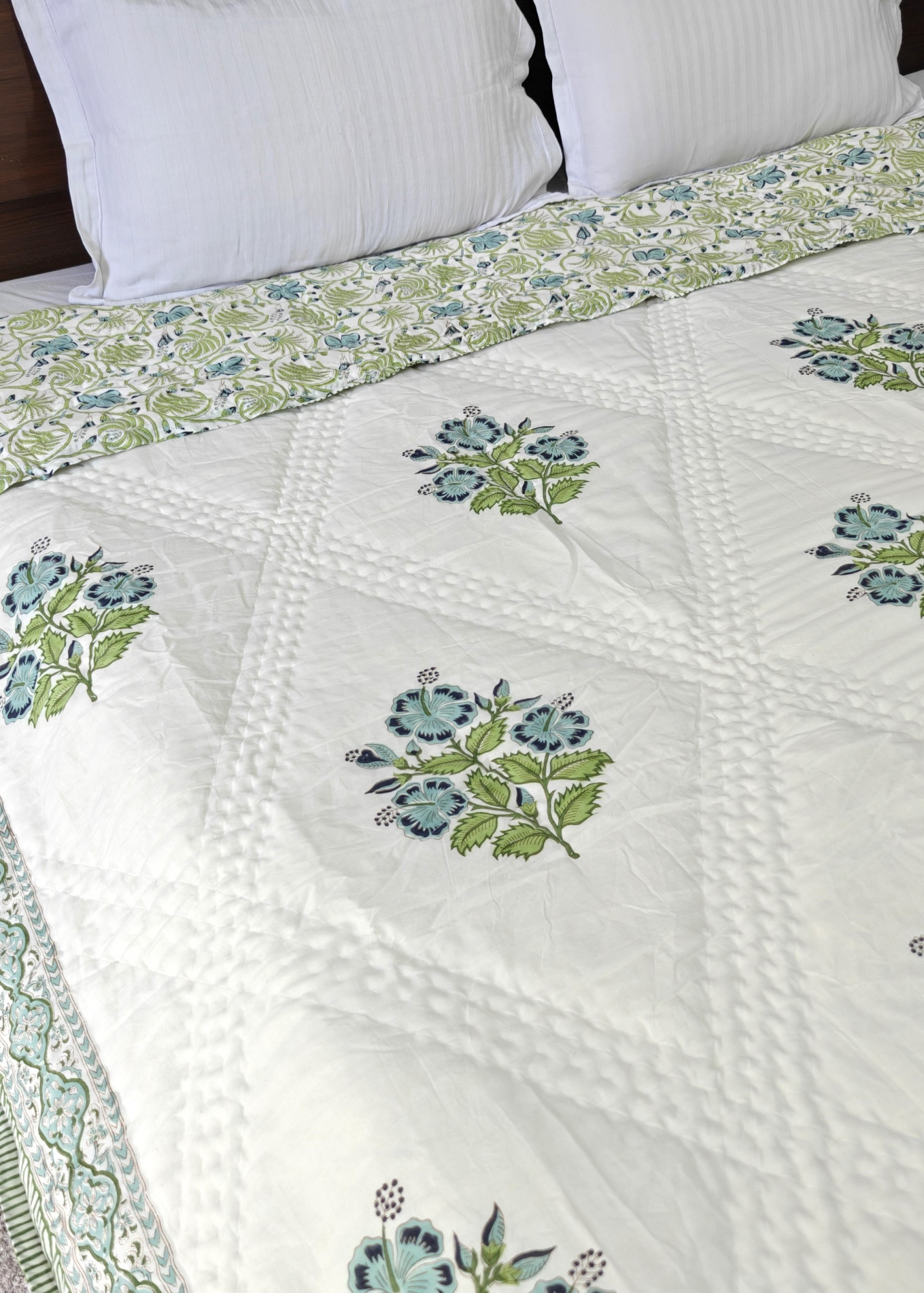 Hand Block Print Mulmul Quilt - Blue Buds Soft Jaipuri Razai Double