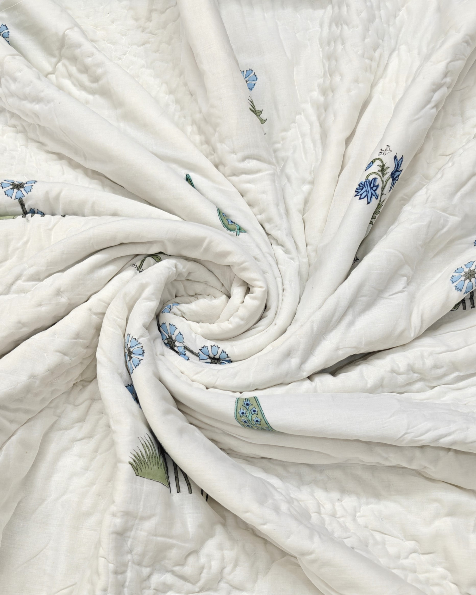 Hand Block Print Mulmul Quilt - Kaseriya Threads  Soft Jaipuri Razai Double