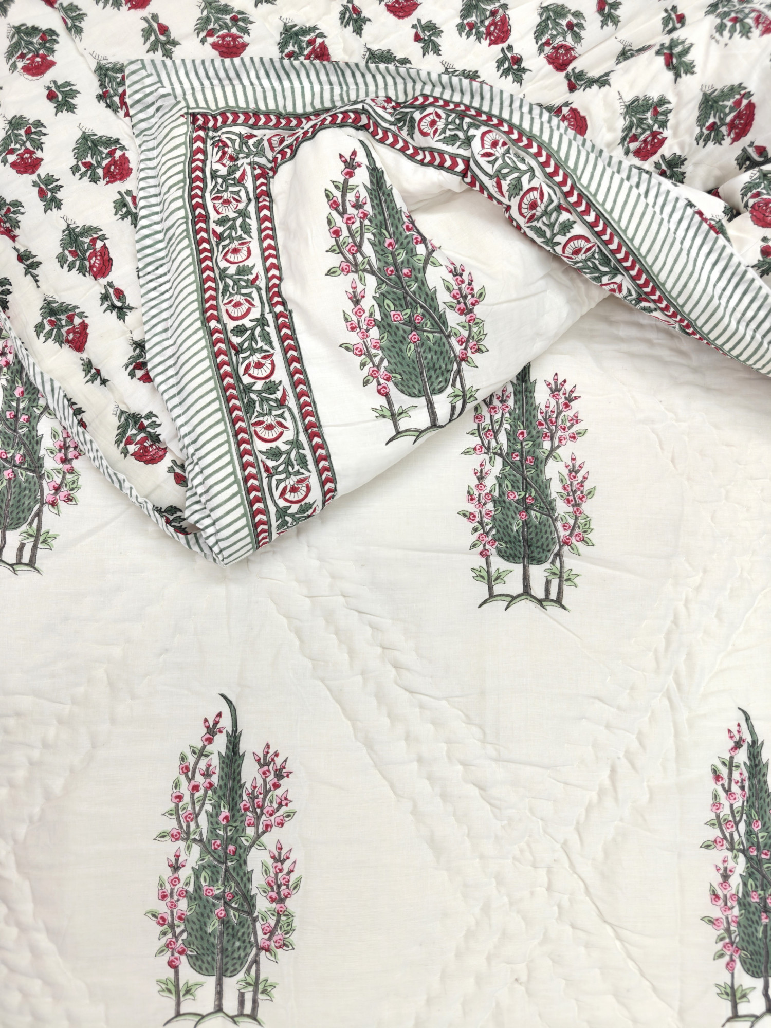 Hand Block Print Mulmul Quilt - Fern Frigned Soft Jaipuri Razai Double