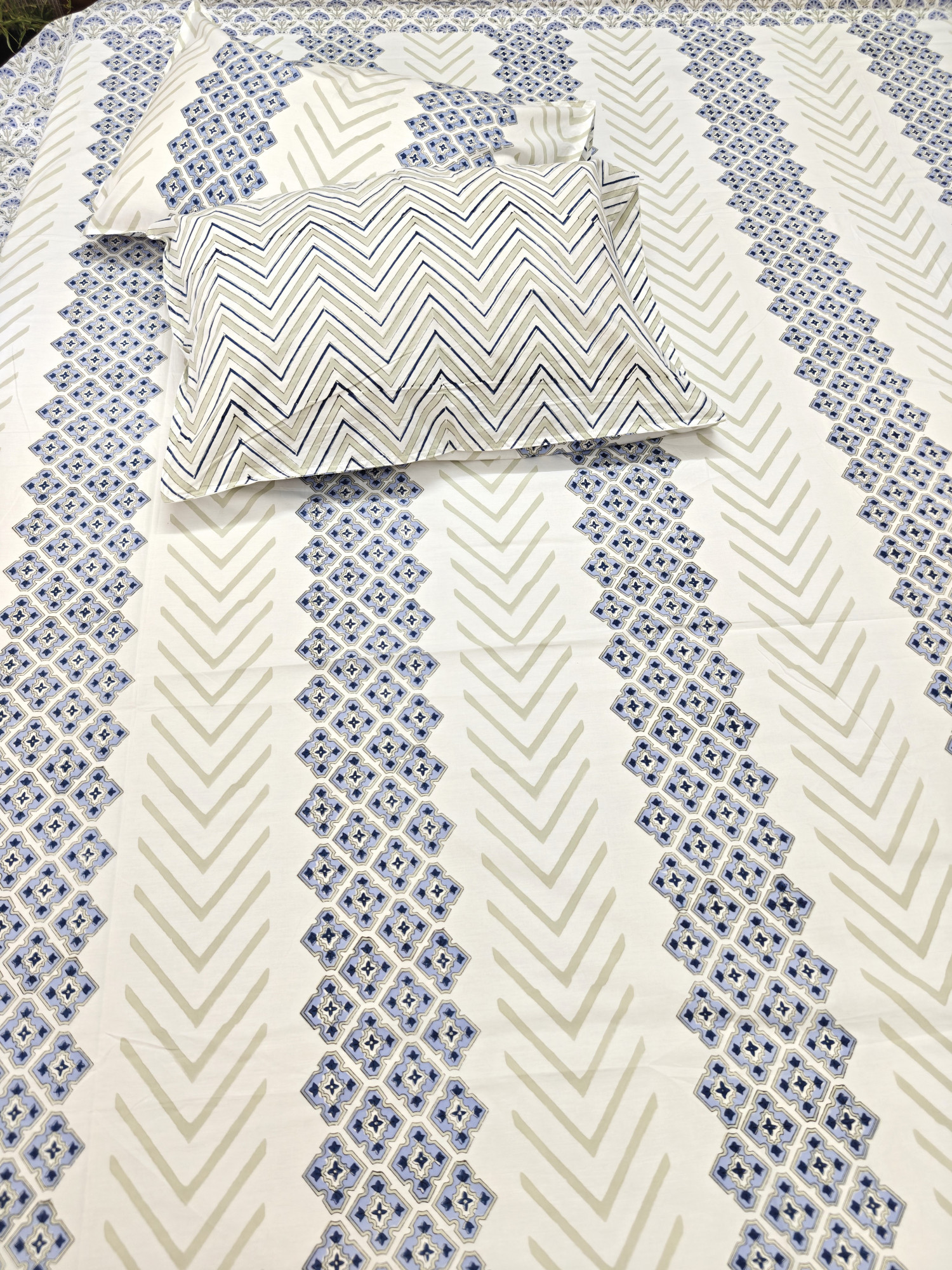 Jaipuri Block Print Bedsheet - Lehar-e-Bela  Hand Block Print Cotton King Size