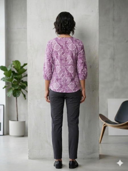 LAVENDER COLOR TOP