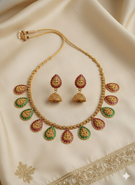 TEMPLE STYLE TRADITIONAL JEWELLERY SET