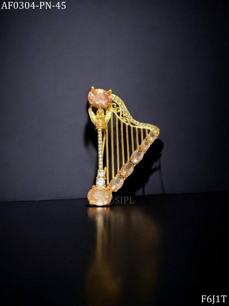 Beautiful american diamond brooch