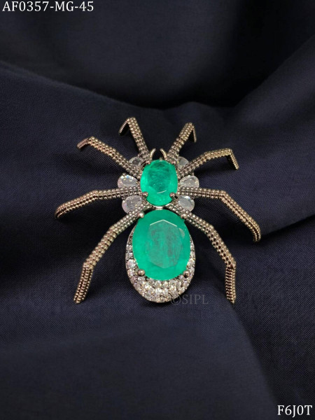 Spider designer brooch