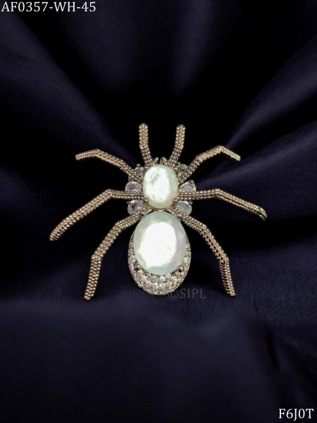 Spider designer brooch