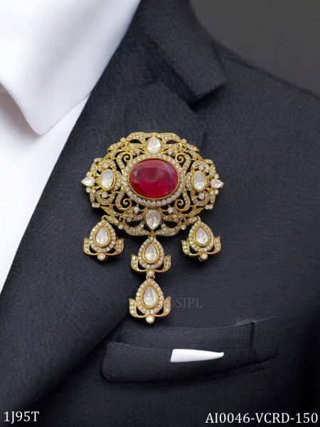 Stylish beautiful moissanite brooch