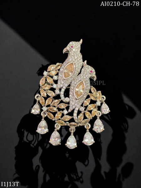 Beautiful couple bird brooch