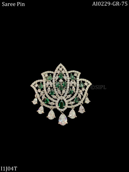 Sparkling Beautiful Lotus brooch