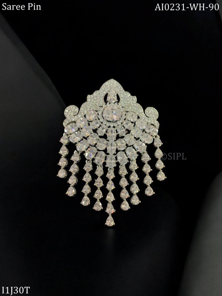 Image of Stylish Luxury Designer Brooch