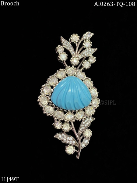 Morden polki brooch