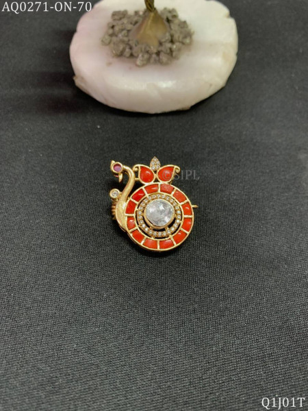 Beautiful Swan Brooch