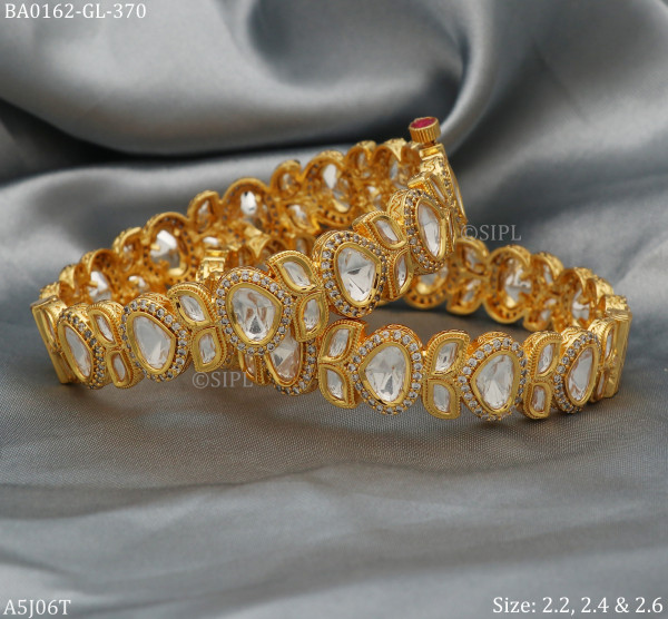 Moissanite gold openable bangle
