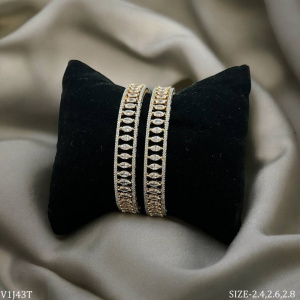 Vertical Elegance CZ Bangle