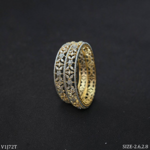 Radiant Floral Bangle