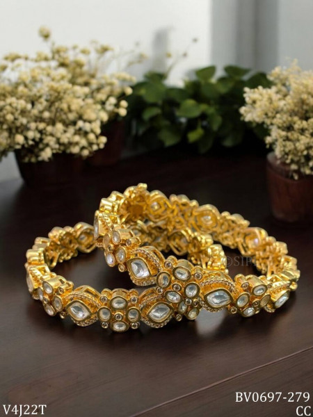 Golden plating moissanite openable bangles