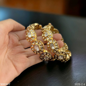 Golden Moissanite  Polki Bangle