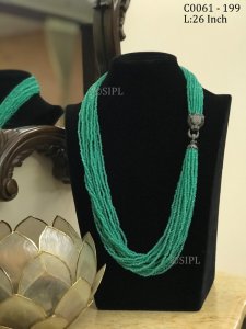 Trendy Lion broach with Crystal Beads