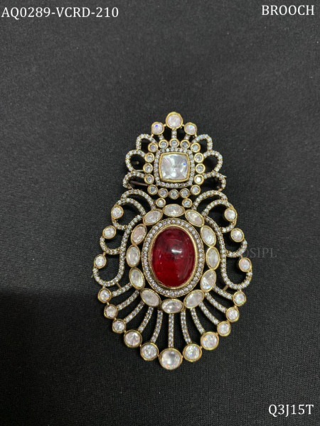 Modern Luxury stylish Brooch