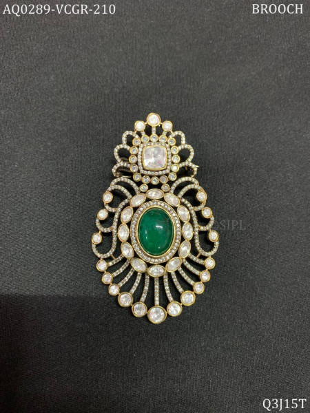 Modern Luxury stylish Brooch
