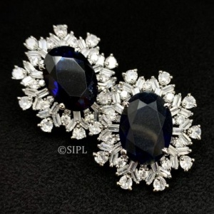 Real Look Grand Oval Studs