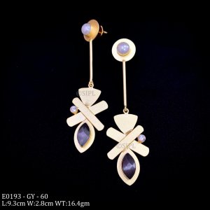 Classic Design Colored Stone Earring